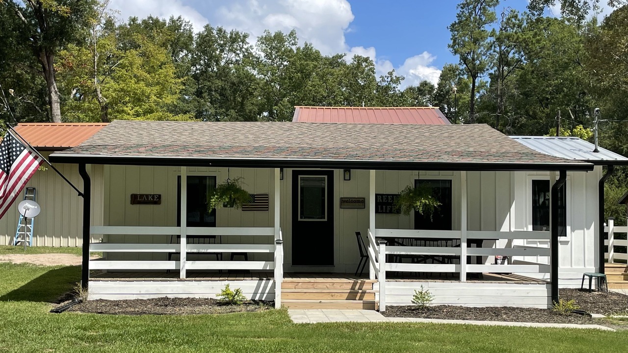 Photo of Outdoor in Broaddus