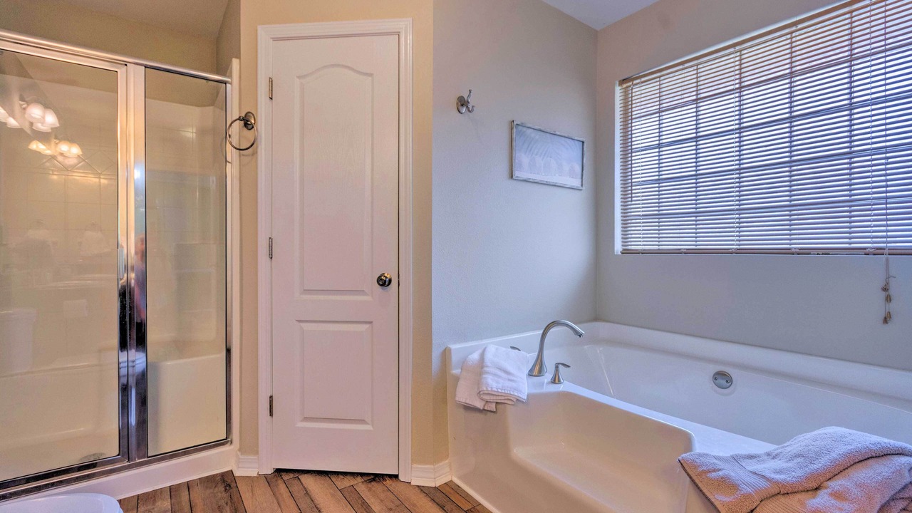 Photo of Bathroom in Navarre
