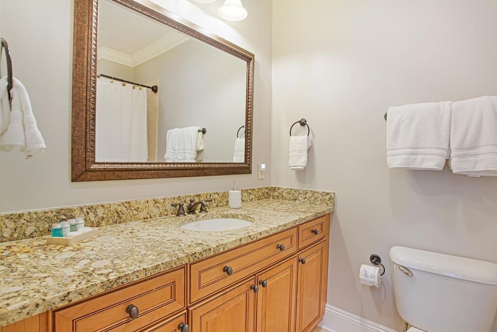 Photo of Bathroom in Villa Lago