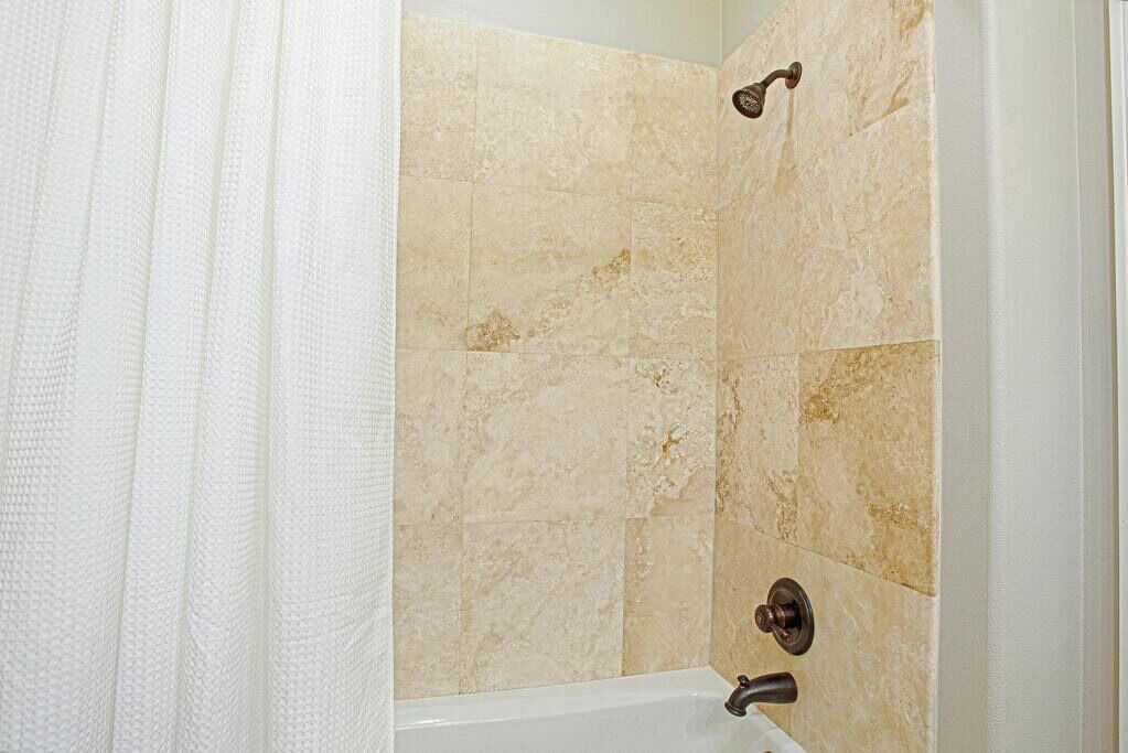 Photo of Bathroom in Villa Lago