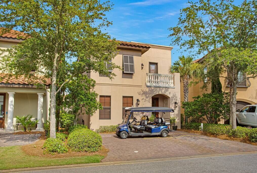Photo of Outdoor in Villa Lago