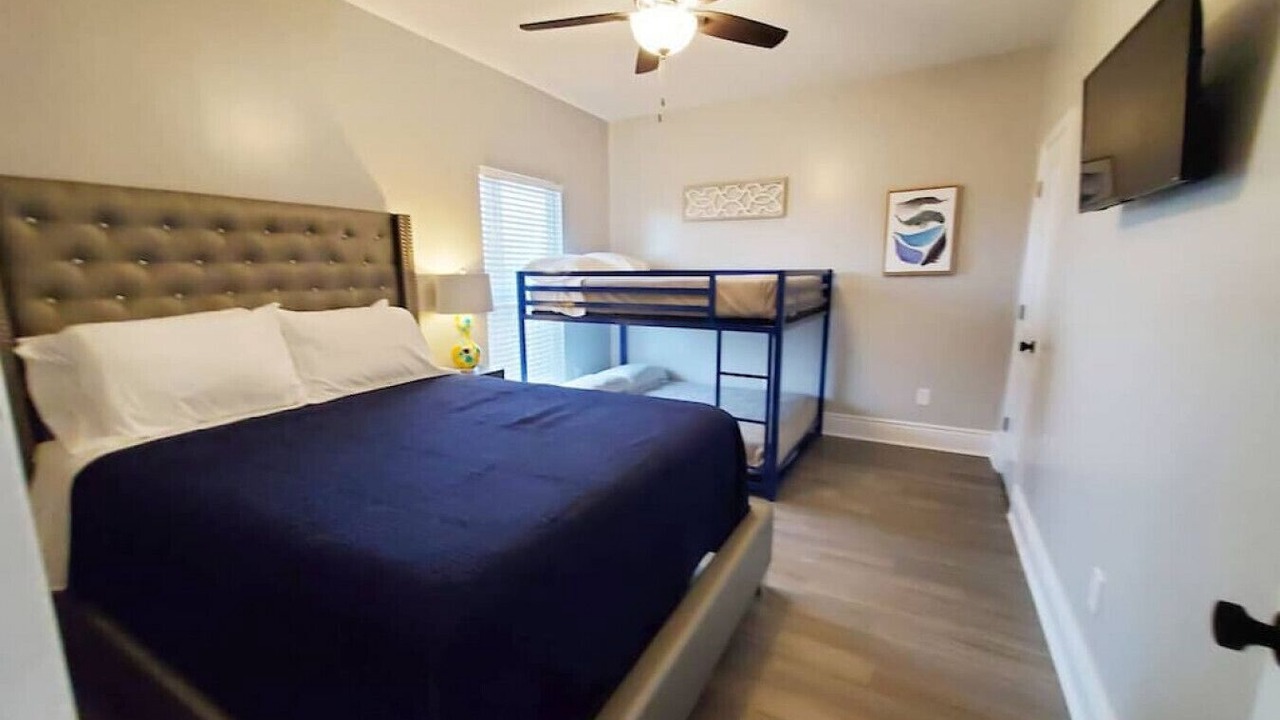 Photo of Bedroom in Shoreline Park