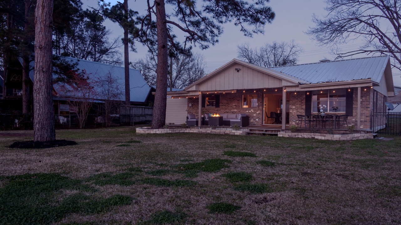 Photo of Outdoor in West Livingston