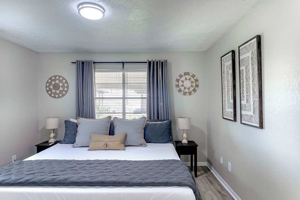 Photo of Bedroom in West Livingston