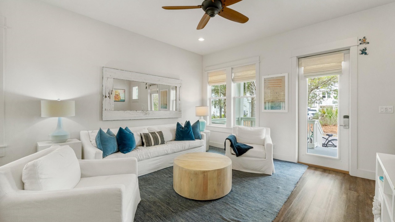 Photo of Livingroom in Treetop