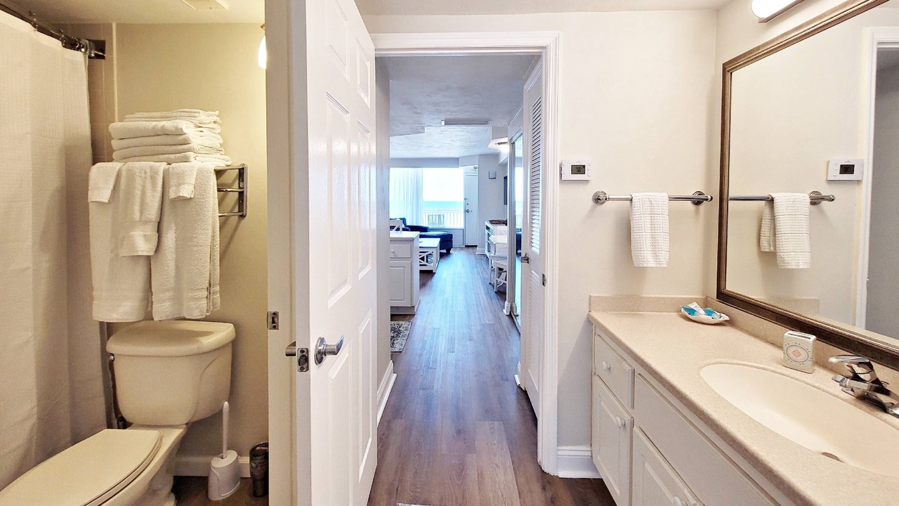 Photo of Bathroom in Ortona Park