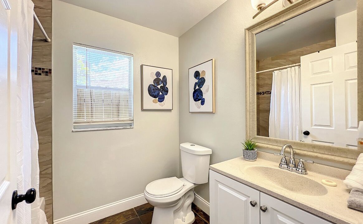 Photo of Bathroom in Union Park