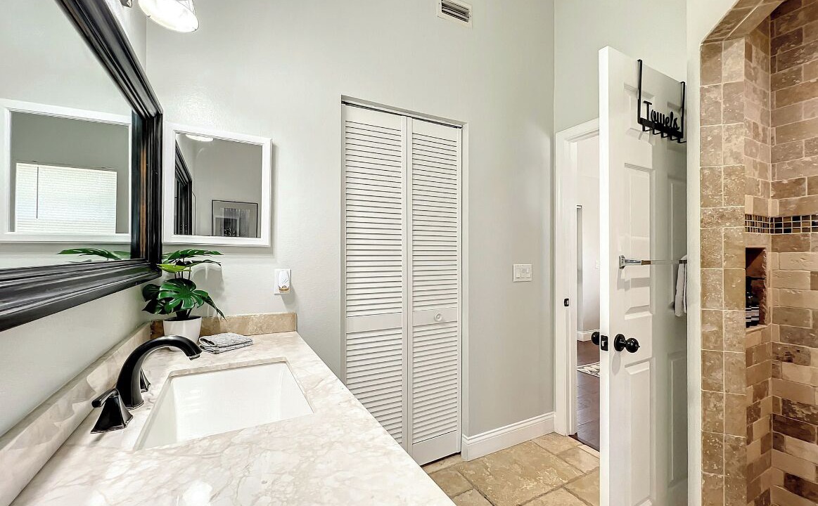 Photo of Bathroom in Union Park