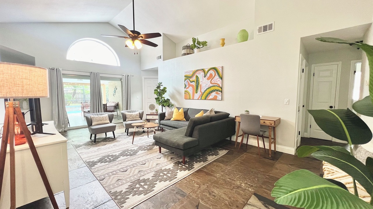 Photo of Livingroom in Union Park