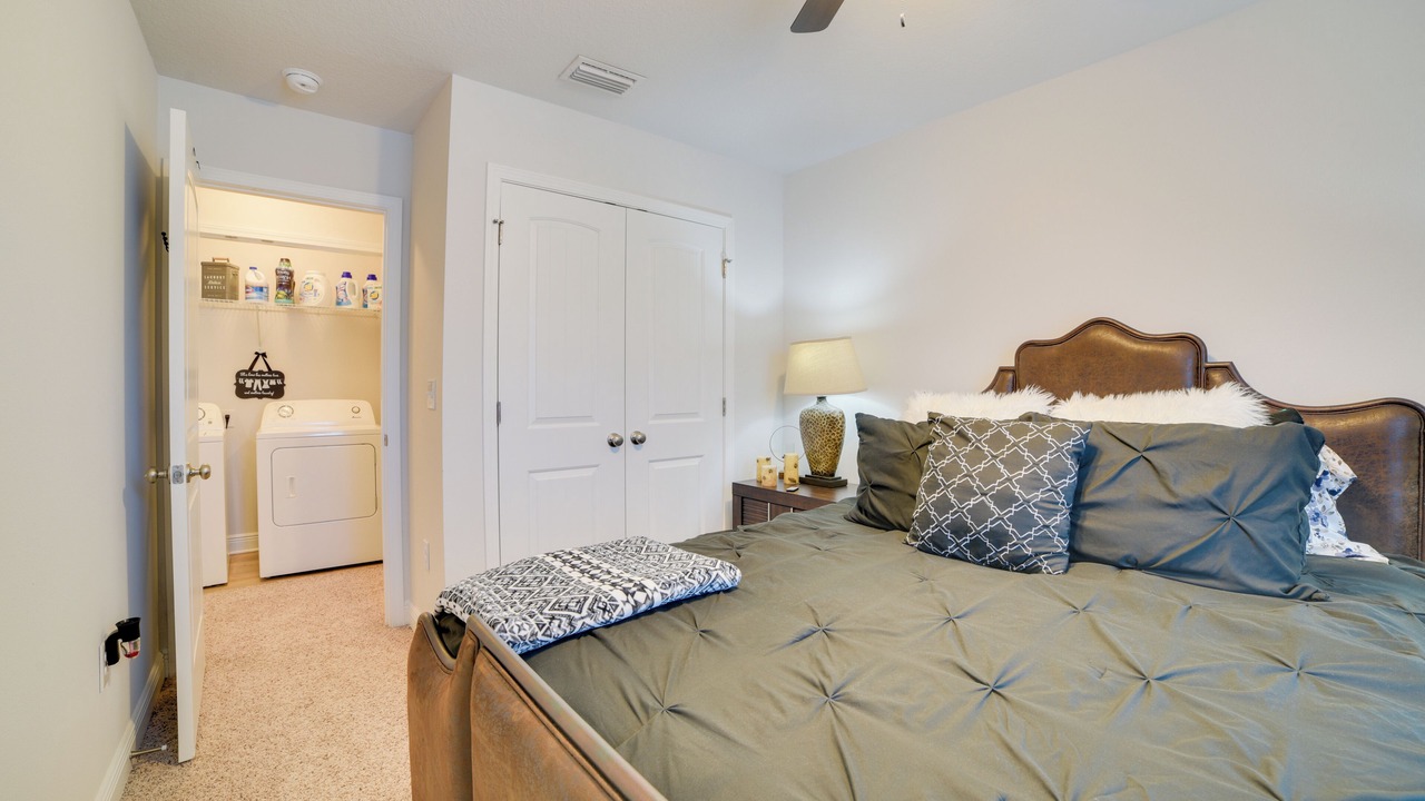 Photo of Bedroom in Upper Grand Lagoon