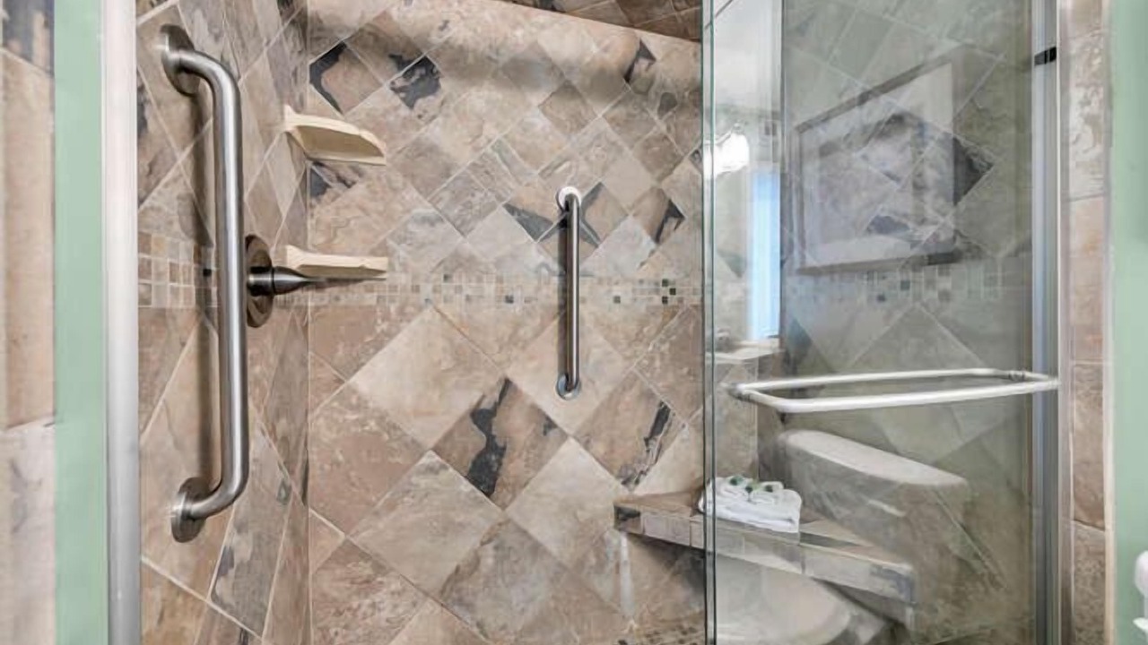 Photo of Bathroom in Biltmore Beach