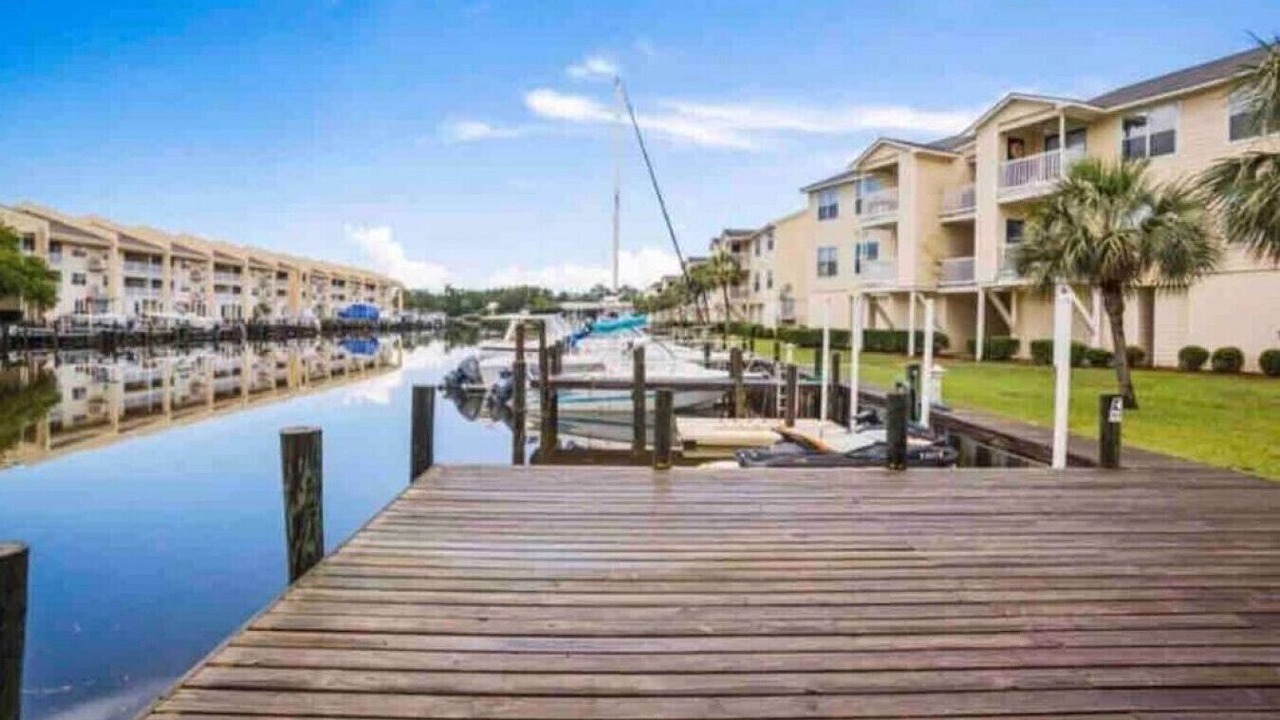 Photo of Others in Gulf Park Estates