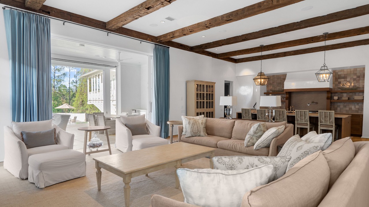 Photo of Livingroom in Seacrest Beach
