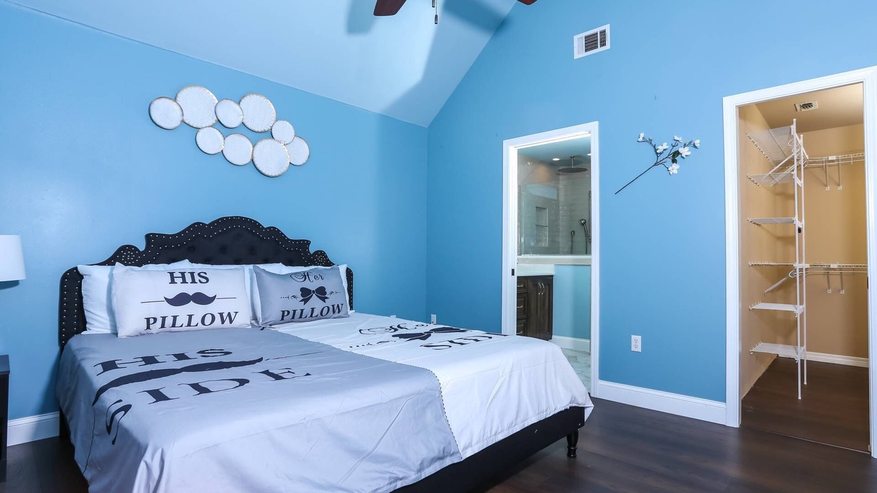 Photo of Bedroom in Mary Esther