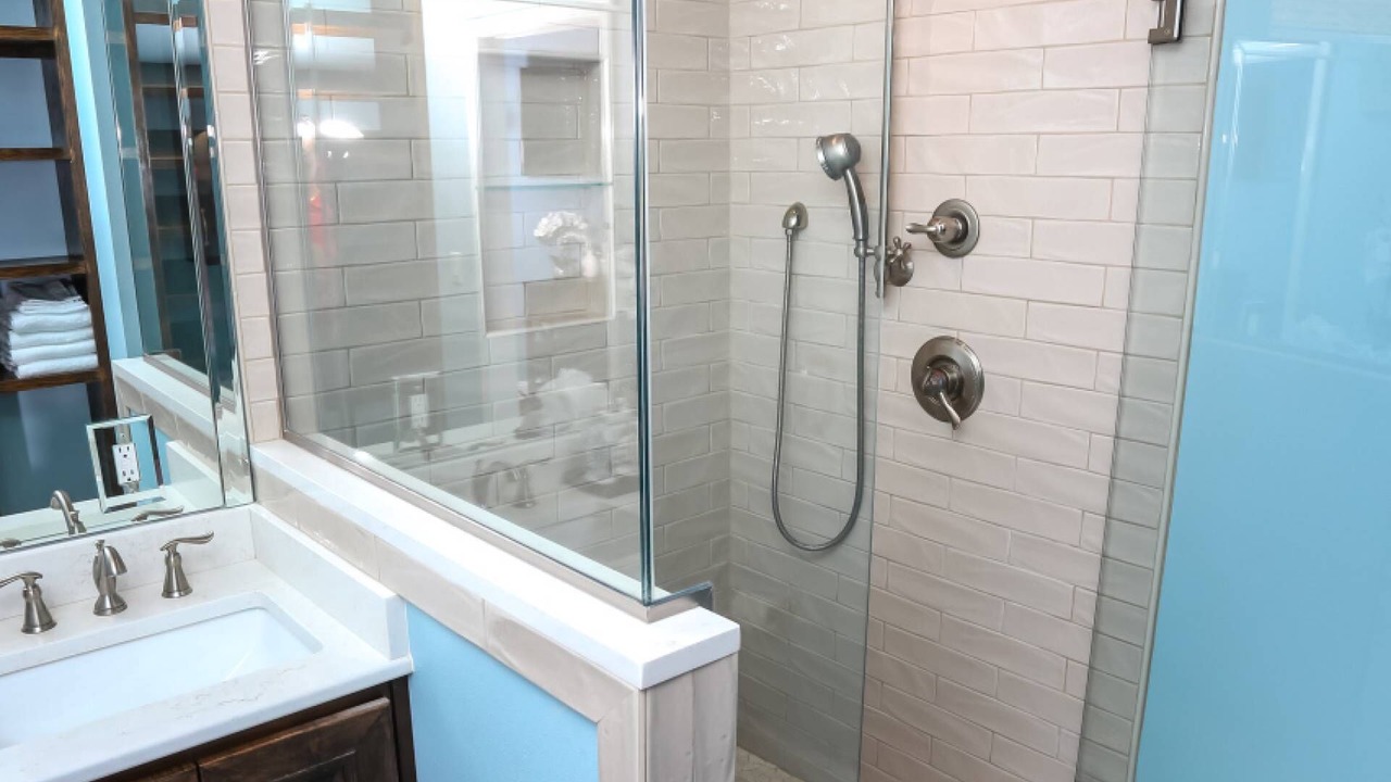 Photo of Bathroom in Mary Esther