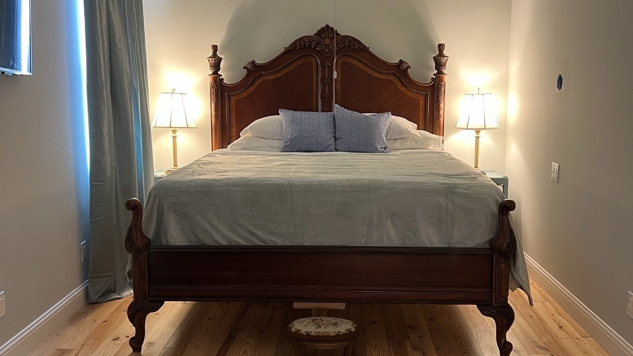 Photo of Bedroom in Buffalo