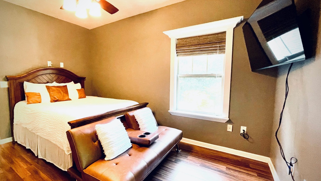 Photo of Bedroom in Milton