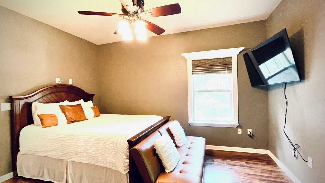 Photo of Bedroom in Milton