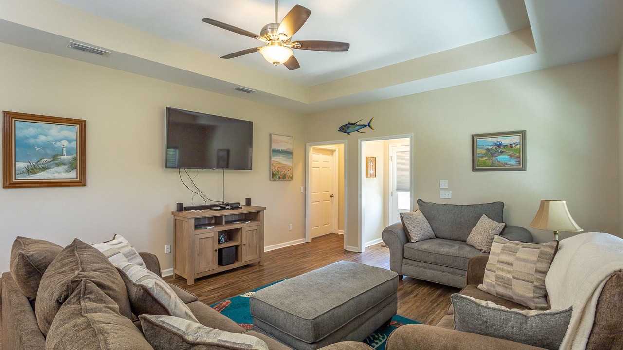 Photo of Livingroom in Carrabelle