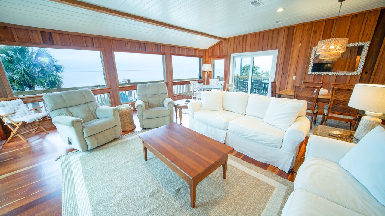 Photo of Livingroom in Plantation