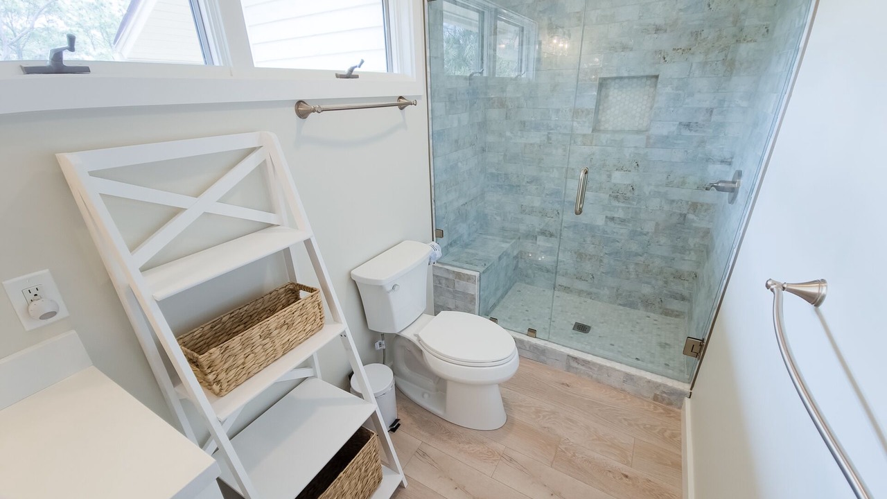 Photo of Bathroom in Plantation