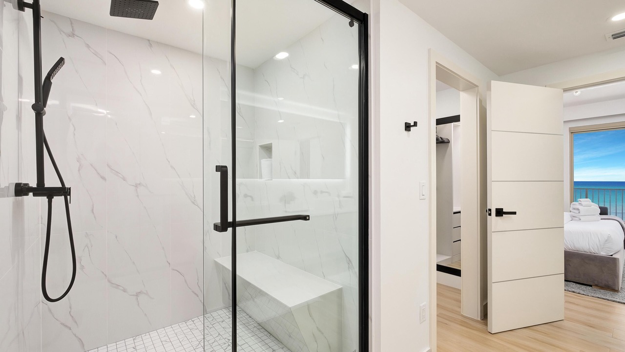 Photo of Bathroom in Thomas Drive