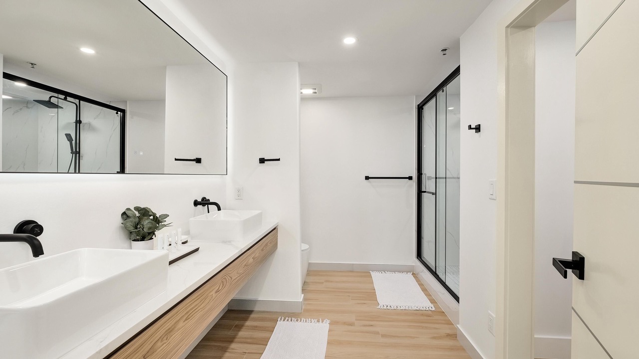 Photo of Bathroom in Thomas Drive