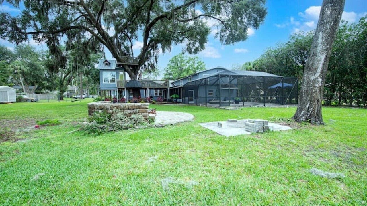 Photo of Outdoor in Plant City