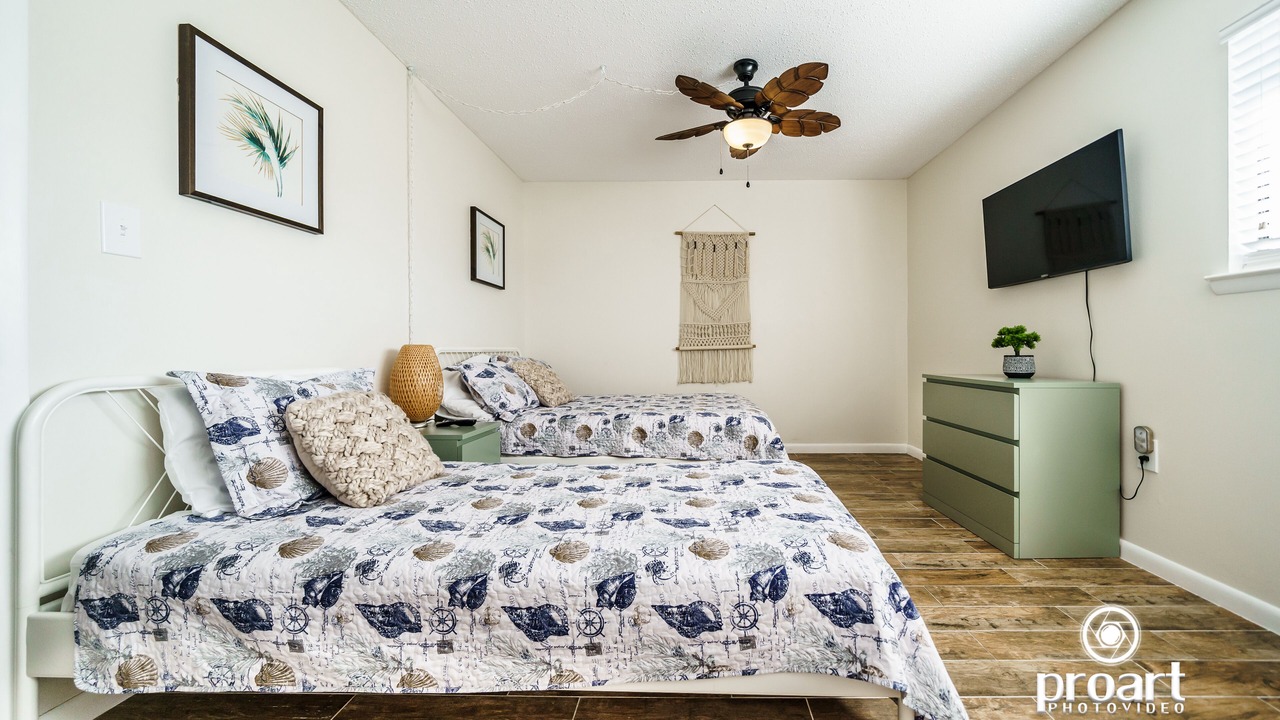 Photo of Bedroom in Emerald Waters Village