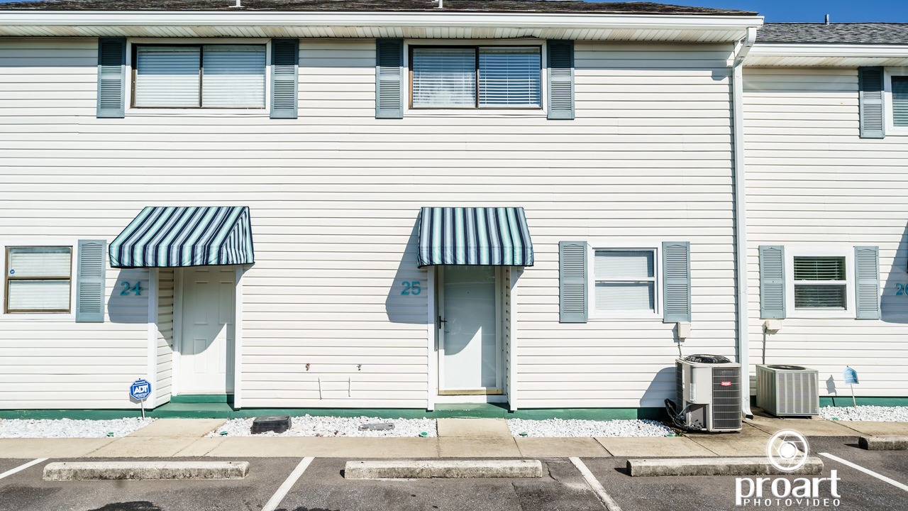 Photo of Outdoor in Emerald Waters Village
