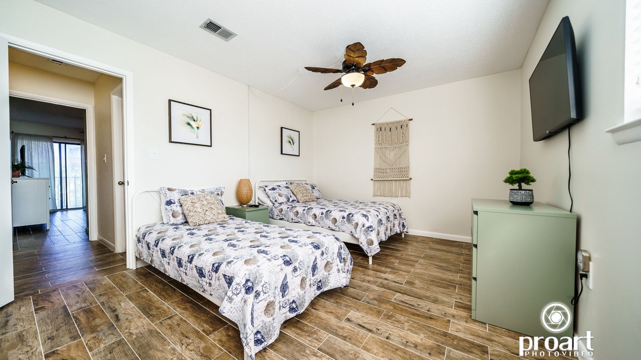 Photo of Bedroom in Emerald Waters Village