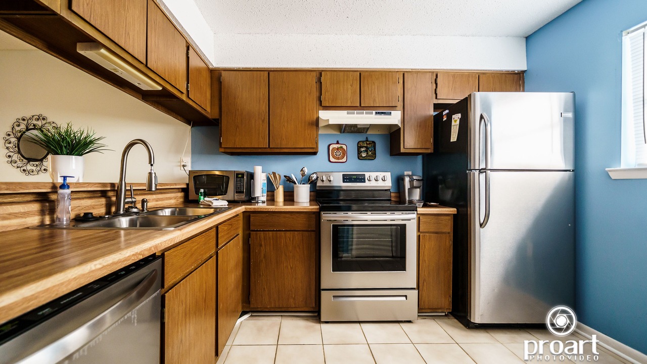 Photo of Kitchen in Emerald Waters Village