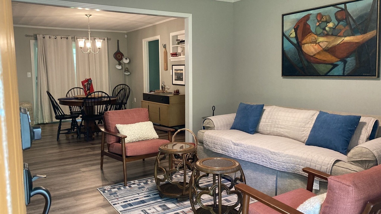 Photo of Livingroom in Scobey