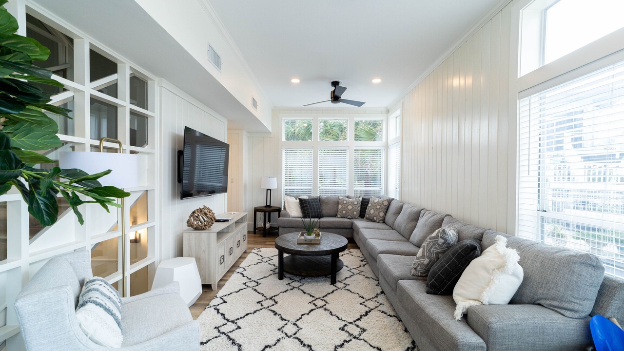 Photo of Livingroom in Gulf Trace