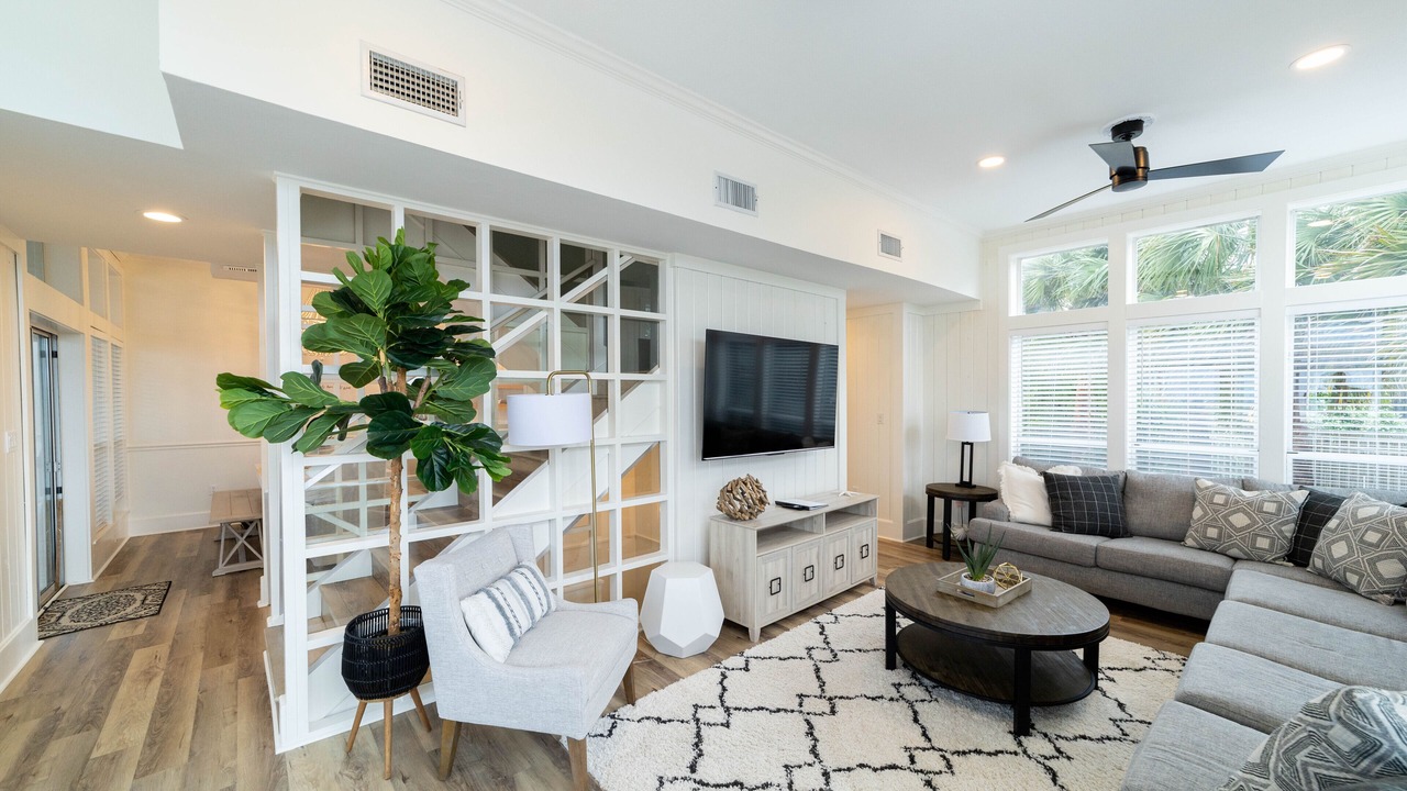Photo of Livingroom in Gulf Trace