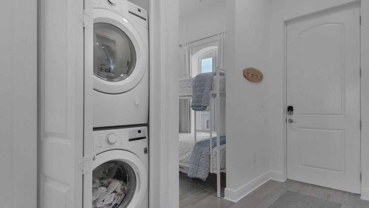 Photo of Bedroom in Gulf Place