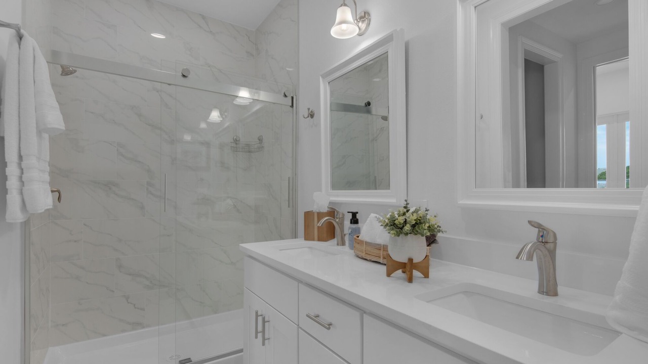 Photo of Bathroom in Gulf Place