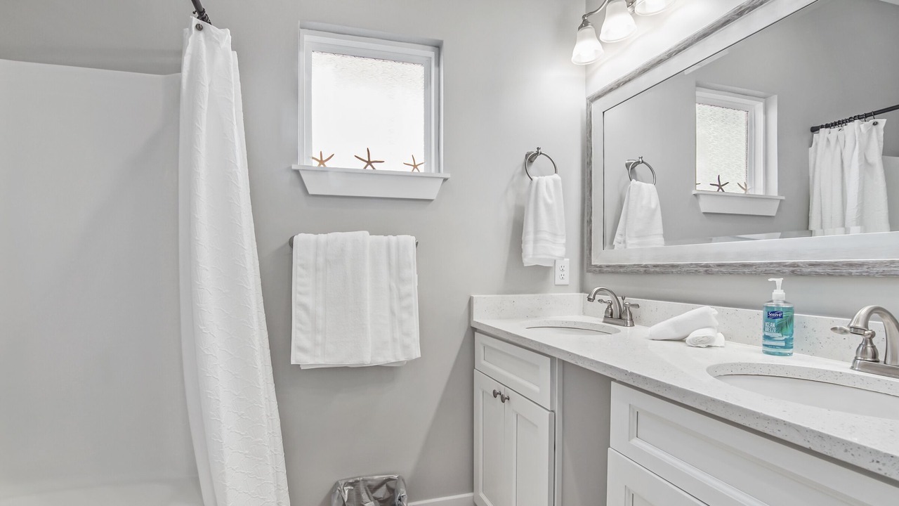Photo of Bathroom in Laguna Beach Estates