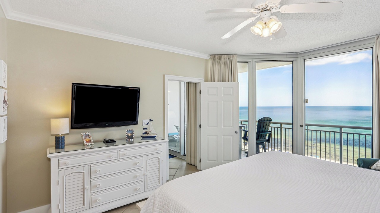 Photo of Bedroom in Navarre Beach