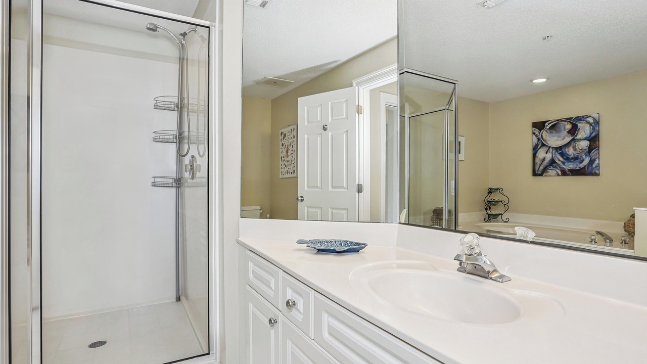 Photo of Bathroom in Navarre Beach