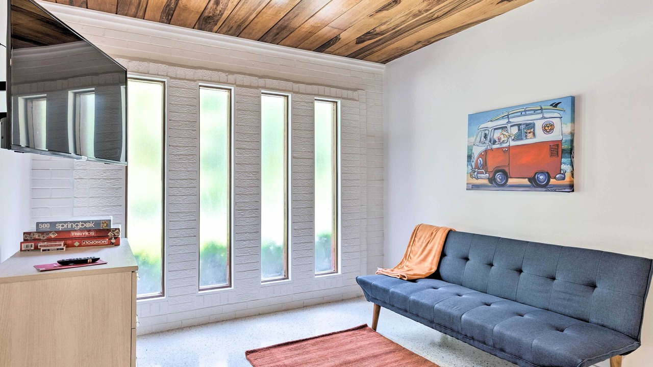 Photo of Livingroom in Biloxi