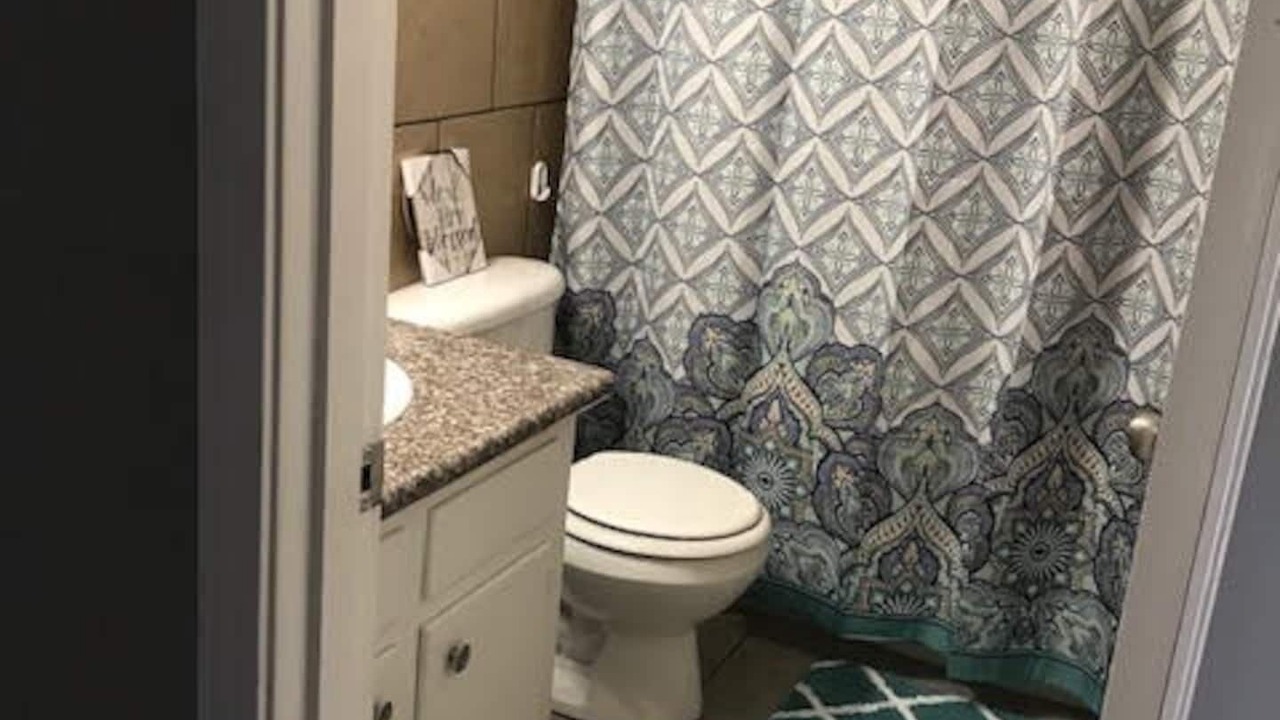 Photo of Bathroom in Pascagoula