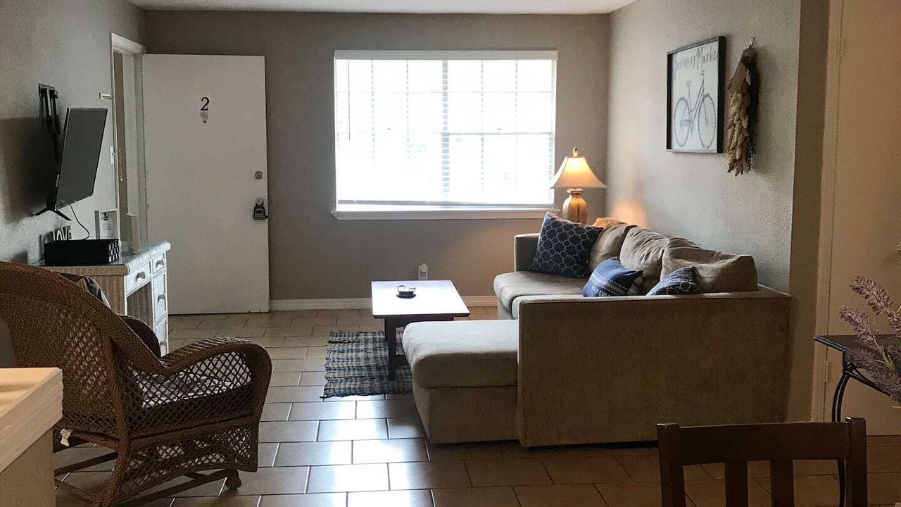 Photo of Livingroom in Pascagoula