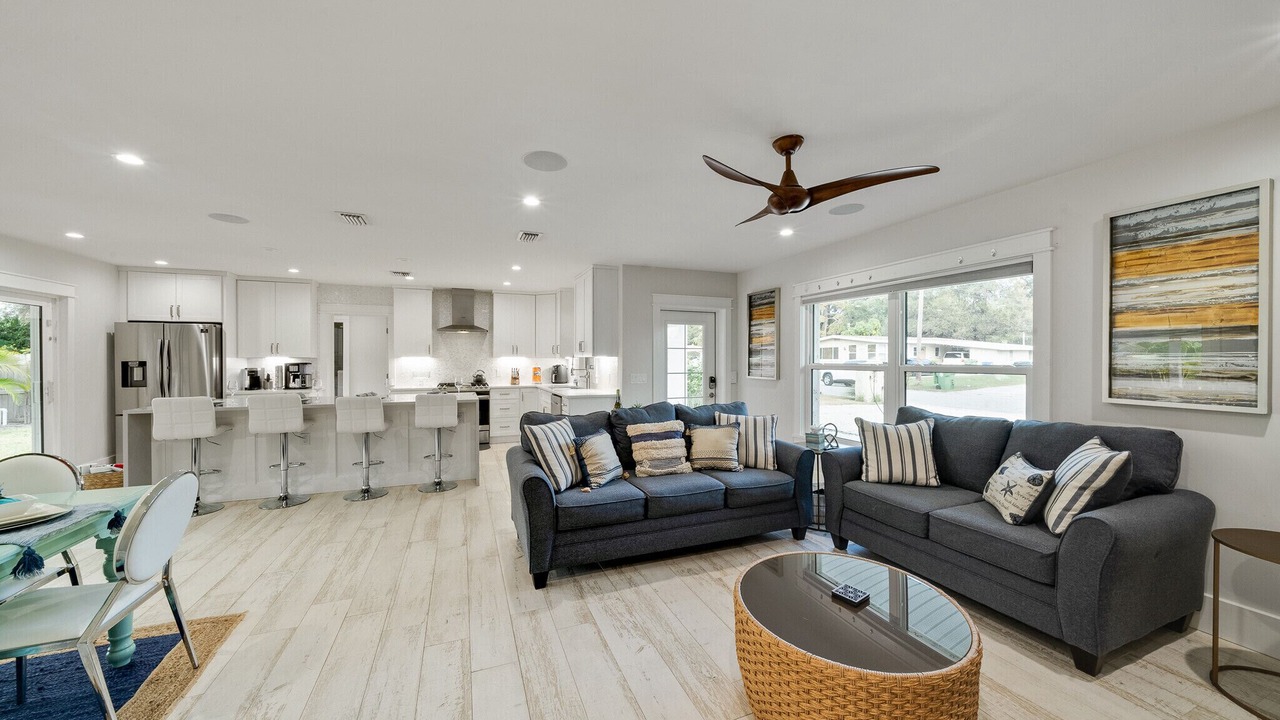 Photo of Livingroom in Bradenton