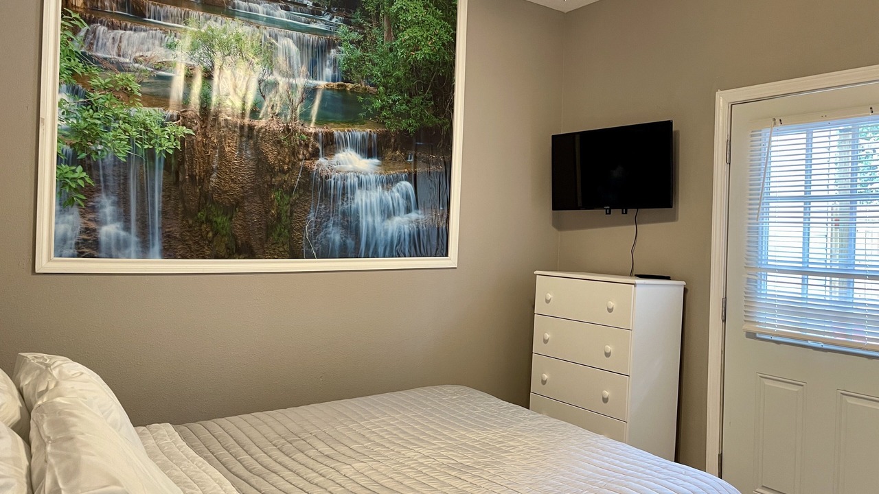 Photo of Bedroom in Gulfport