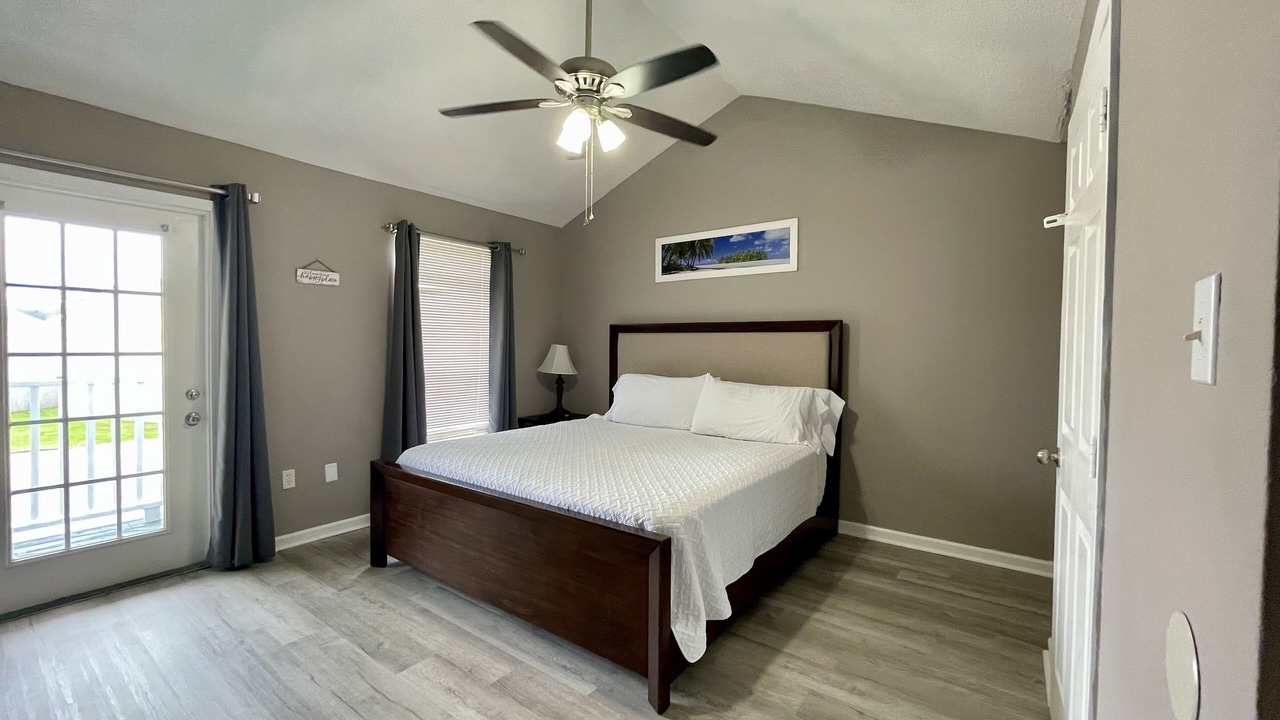Photo of Bedroom in Gulfport