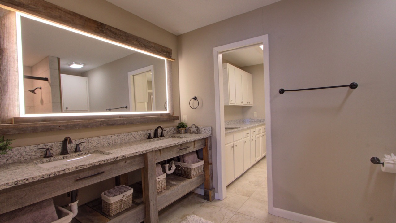 Photo of Bathroom in Hot Springs
