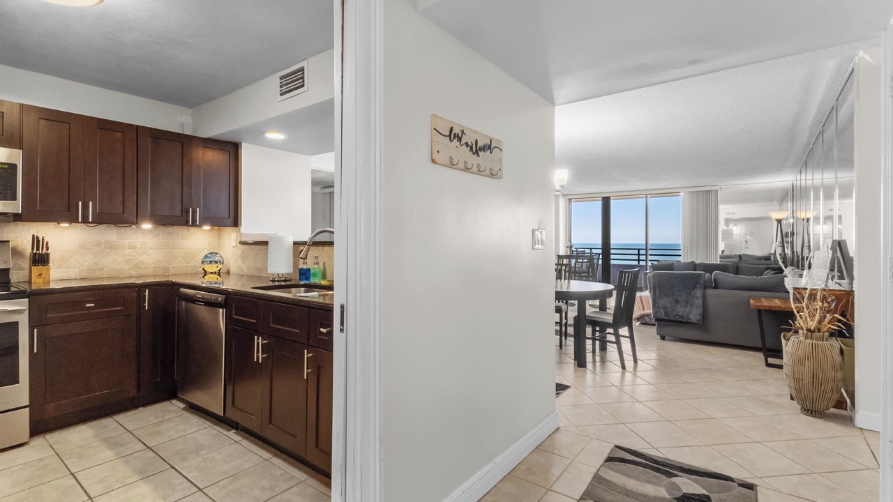 Photo of Kitchen in Seabreeze Park