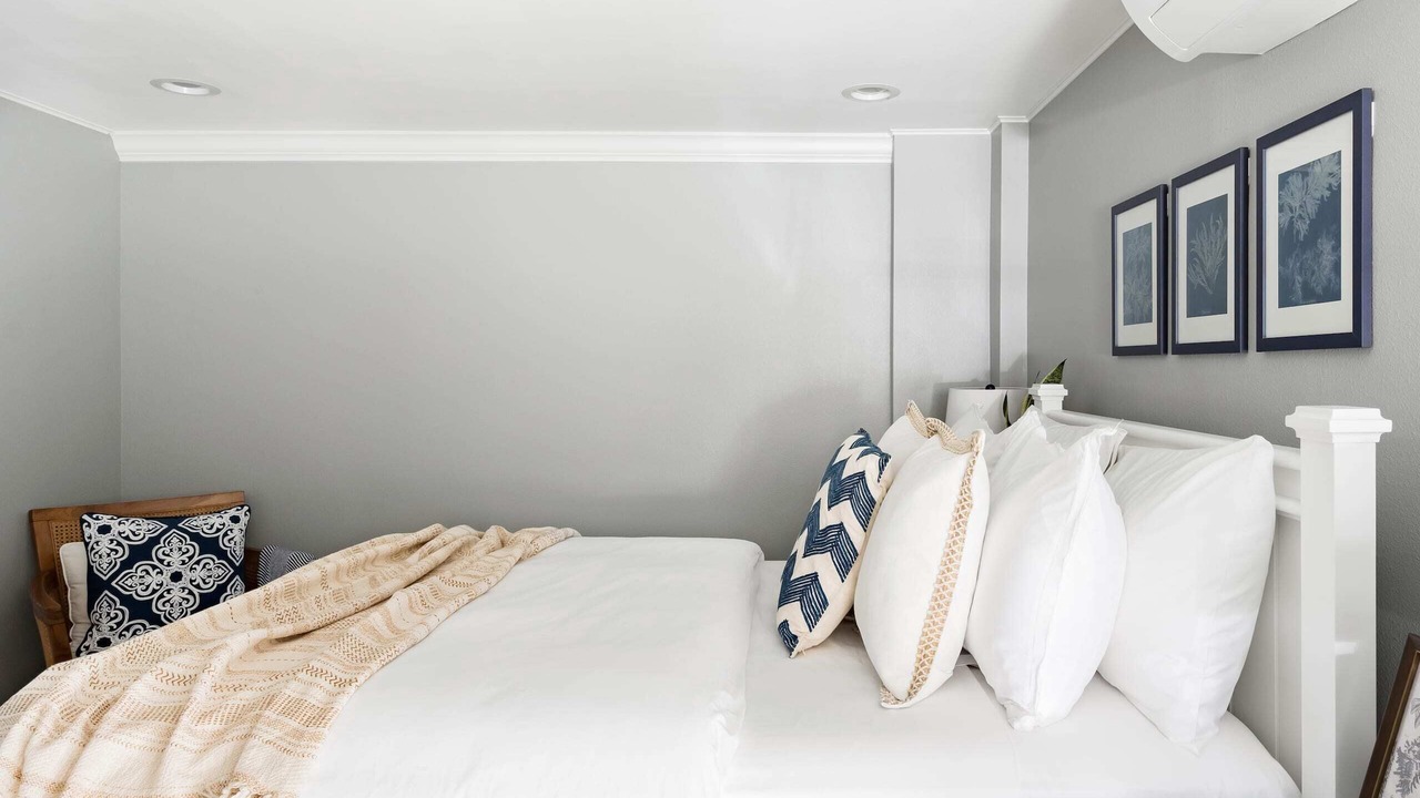Photo of Bedroom in Marlyville - Fontainebleau