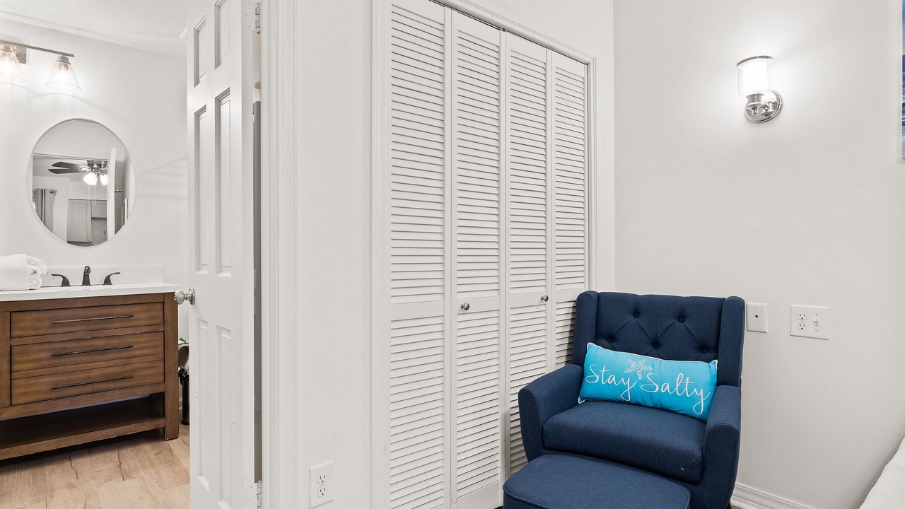 Photo of Livingroom in Gulf Lagoon Beach